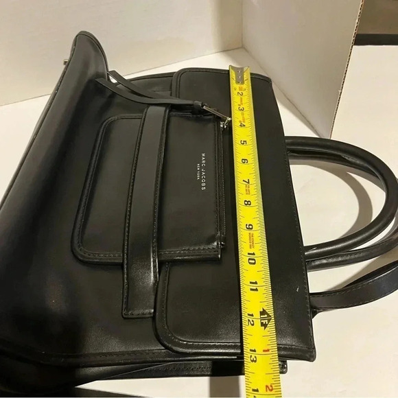 MARC JACOBS Madison Medium Black Leather Shoulder Crossbody Bag - Picture 8 of 16